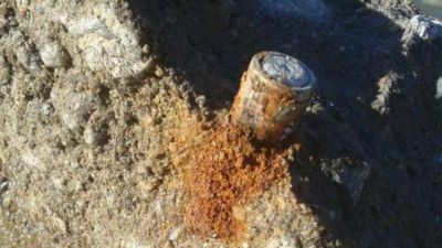 Escondieron pilas vencidas entre el cemento de obras p�blicas