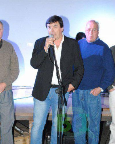 El Baradero Auto Club celebr� su 67� Aniversario con una Cena Show