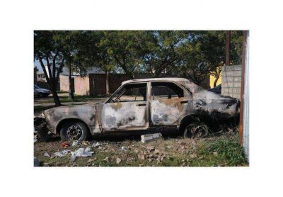 La quema de autos en la ciudad de Santa Fe, sin soluci�n a 5 meses