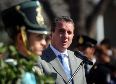 P�rez blanquea la baja impositiva a YPF