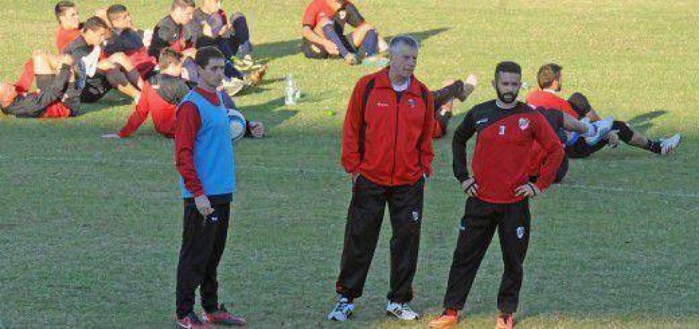 Guaran� ya se encuentra en San Juan para enfrentar a Boca