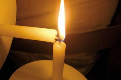 M�s de quince barrios segu�an ayer sin energ�a el�ctrica