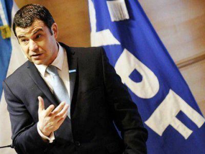 YPF ampl�a participaci�n en industria petroqu�mica