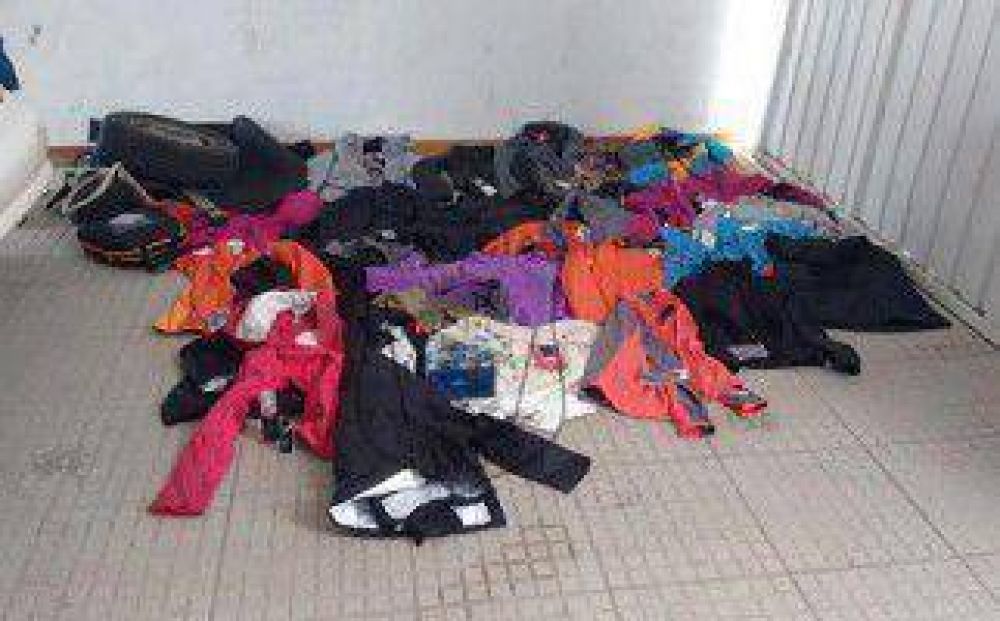 Neuqun: Cinco chilenos detenidos por robar ropa en centros tursticos