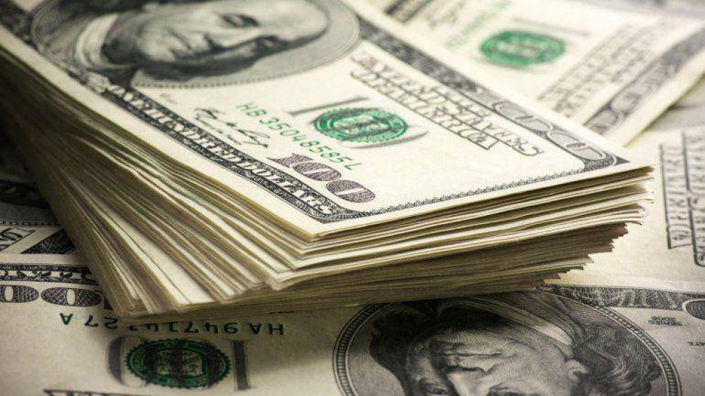 Tras un nuevo r�cord, el d�lar libre se vende estable a $15,10
