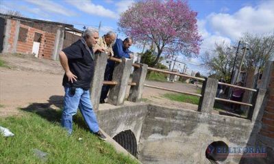 Piden a los vecinos no arrojar basura en la v�a p�blica para evitar anegamientos