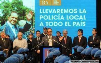 Scioli encabez� egreso de Polic�a Local en Malvinas Argentinas