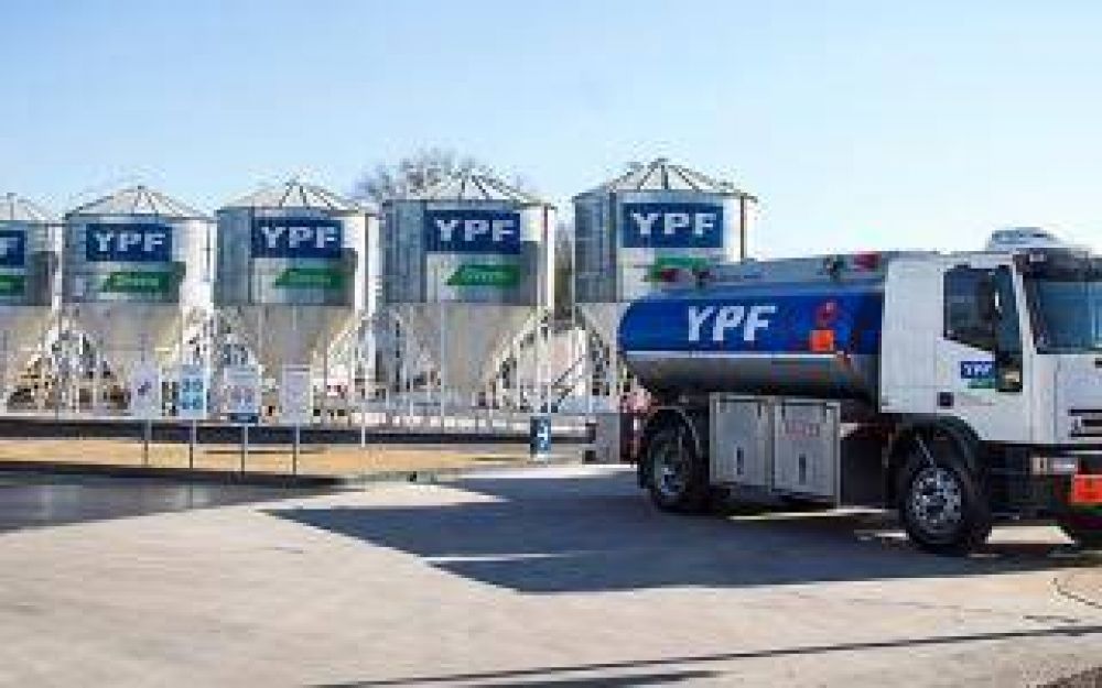 YPF comprar� acciones en dos empresas por $122 millones