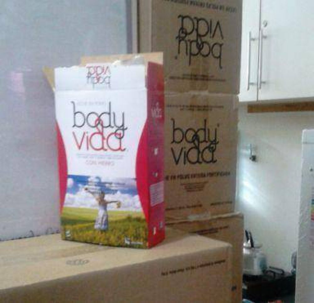 Denuncian leche en mal estado en centros de salud