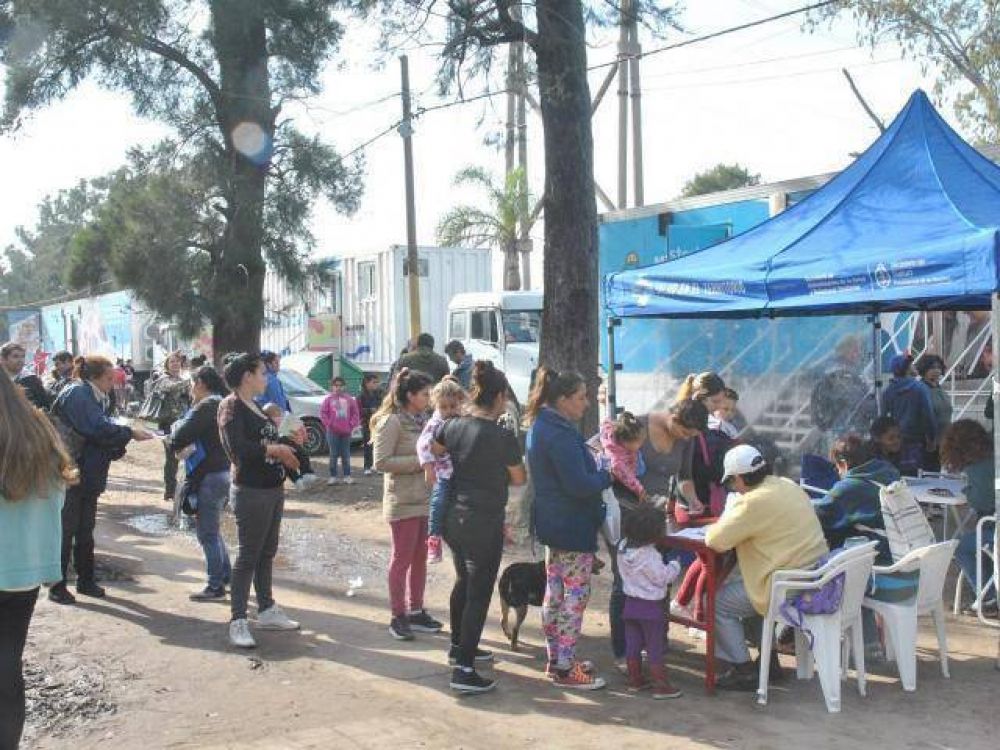 Operativo de salud luego de la sudestada en la ribera local