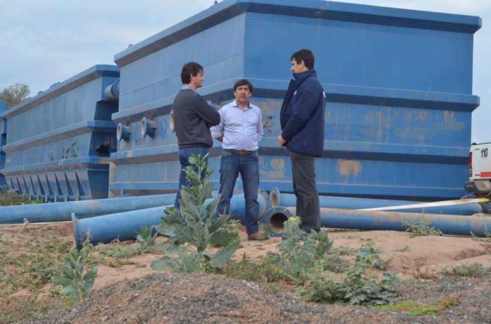 En 60 d�as estar�a funcionando la nueva planta compacta que permitir� ampliar la producci�n y provisi�n de agua potable en El Sauzalito