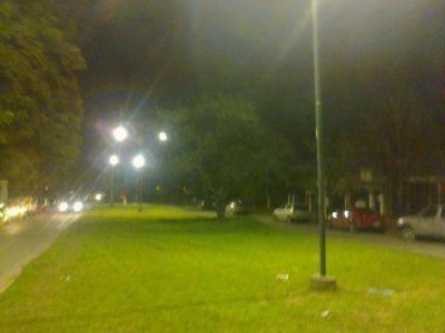 Repotenciaci�n del alumbrado p�blico en la Avenida Mitre de Ramallo