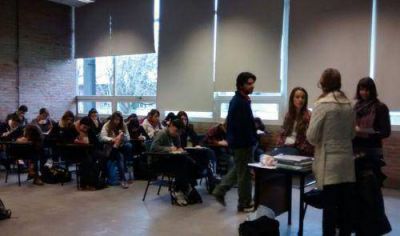 INTA AMBA y Prohuerta junto a la Universidad Nacional de Lan�s