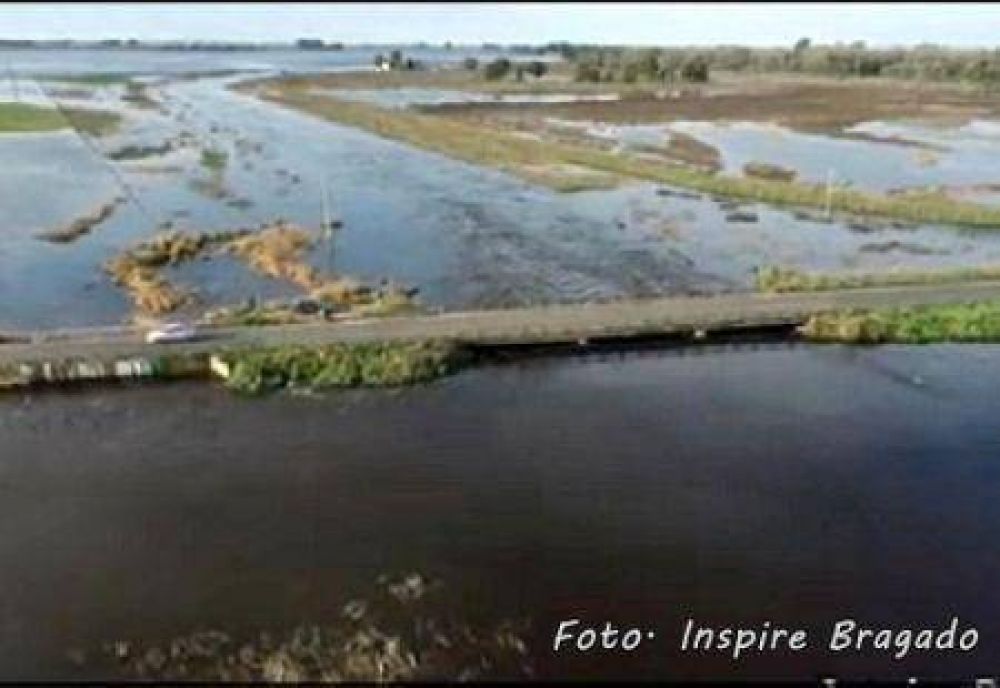 INICIAN LOS TRABAJOS PARA RECUPERAR EL PUENTE BLANCO. HABRA TRANSITO PARCIAL