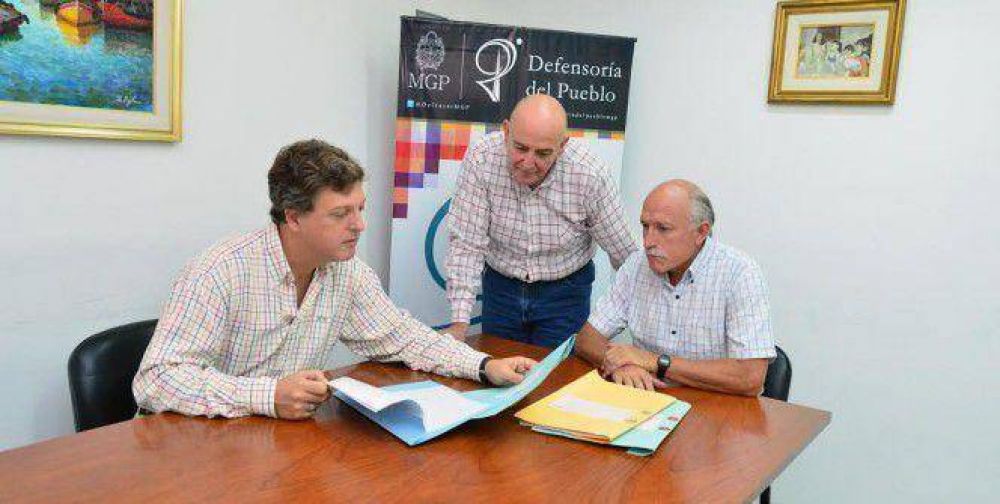 Defensores del Pueblo atender�n en el Complejo Centenario