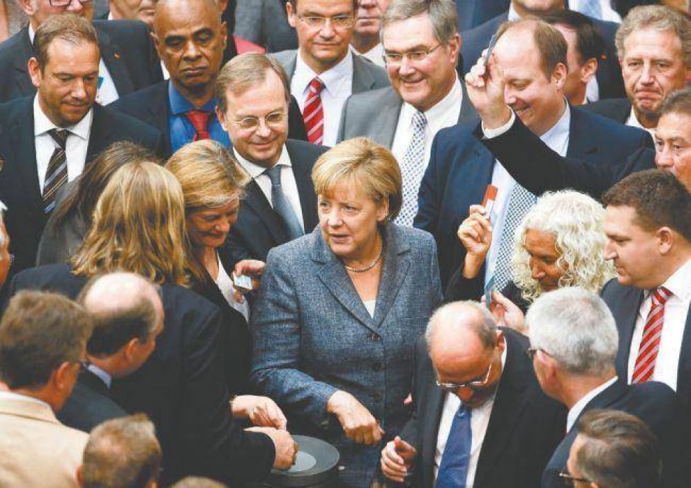La eurozona aprob el tercer rescate griego