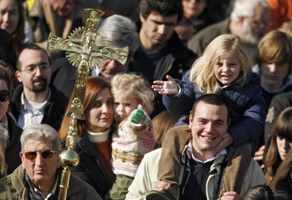 El Papa: las familias no son un obstculo para el sistema productivo