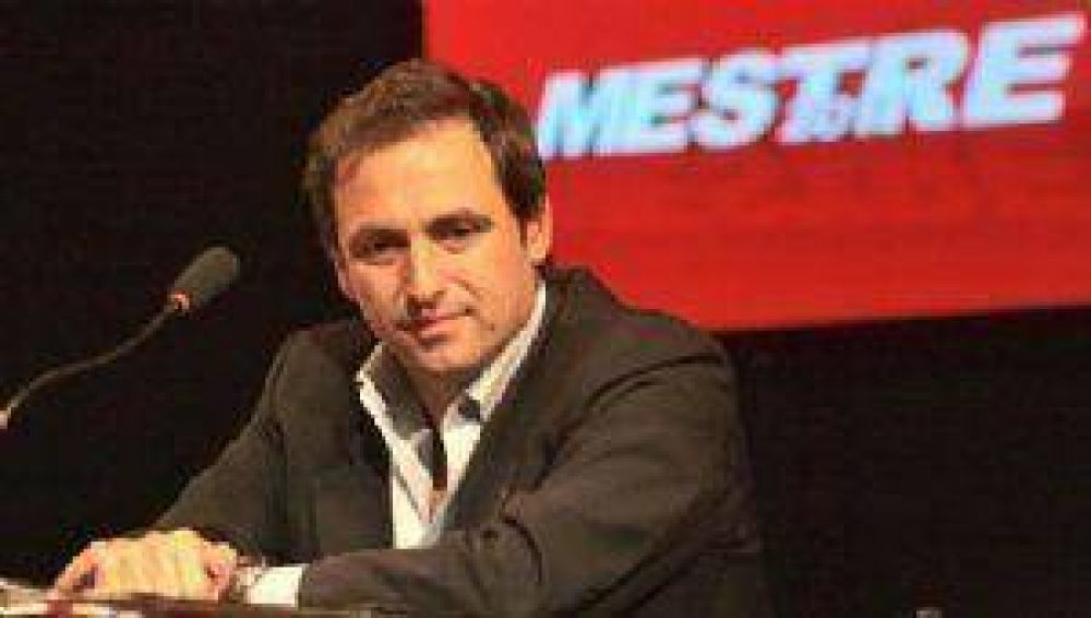 Mestre inst� a 