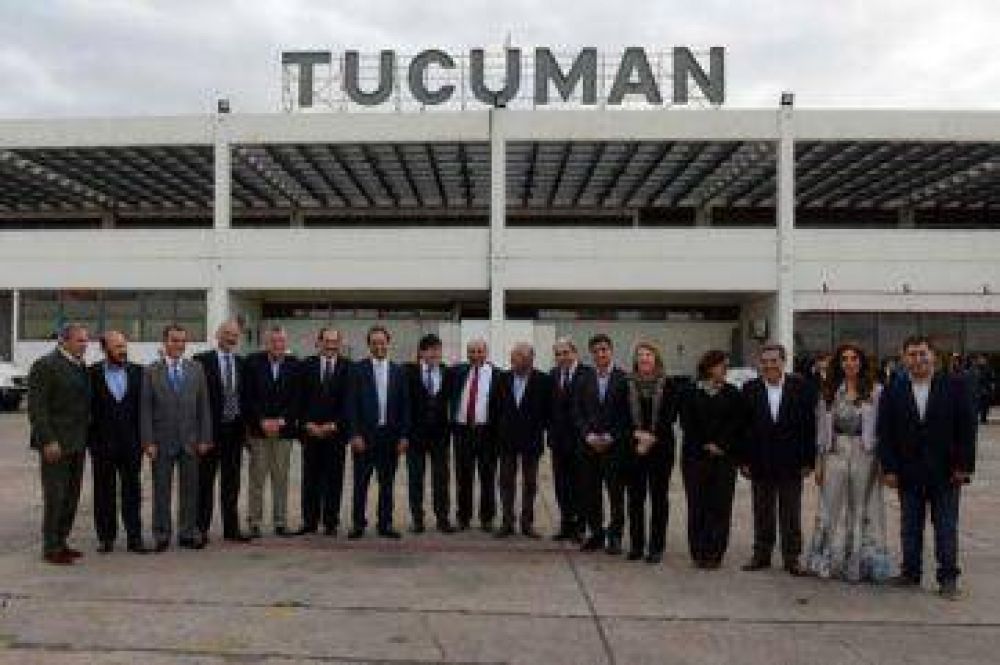 Mart�n Buzzi en encuentro del PJ en Tucum�n