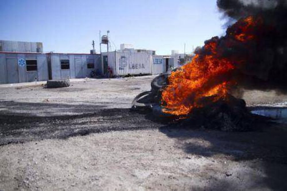 Patagones: Trabajadores de la UOCRA toman la obra del PROCREAR