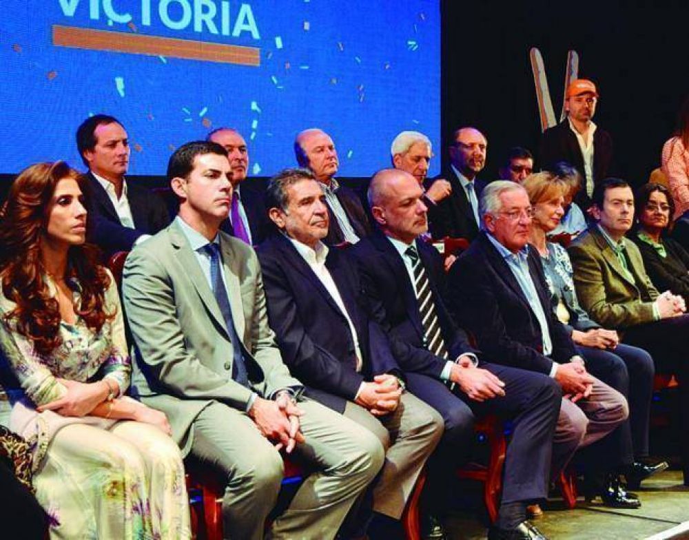 La gobernadora y Zamora junto a Scioli y Manzur, en Tucum�n