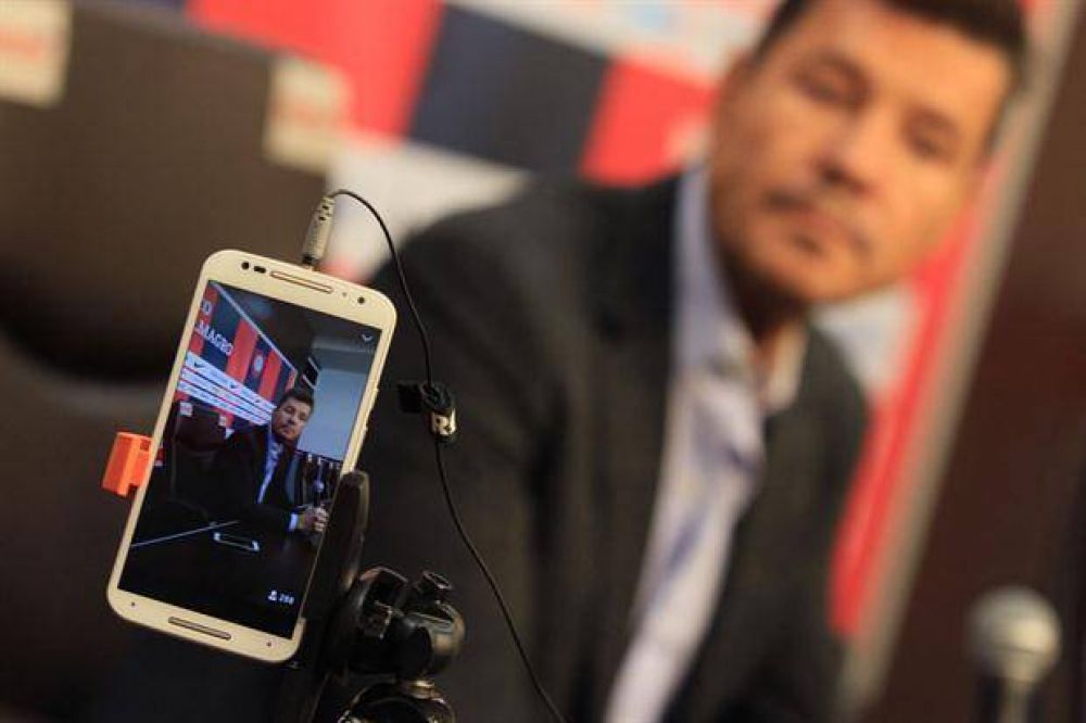 Tinelli acelera la transici�n y el lunes ya estar� en la AFA