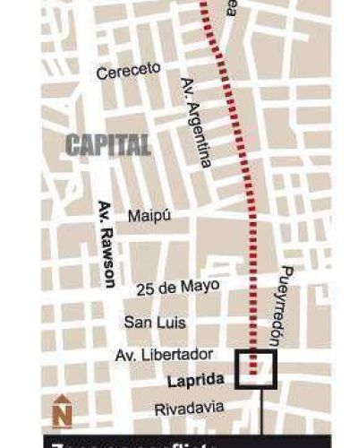 El municipio quiere hacer una calle, pero los vecinos piden una plazoleta
