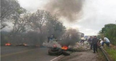 Productores ca�eros levantaron los cortes de rutas