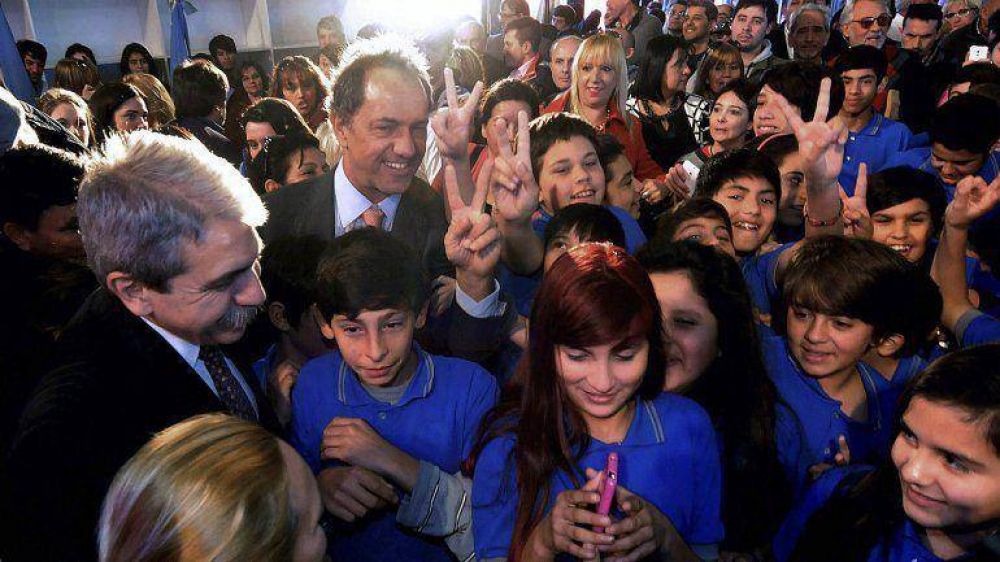 Tras el drama de las inundaciones, Daniel Scioli y An�bal Fern�ndez retomaron la campa�a