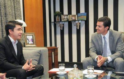 El gobernador Urtubey recibi� al ingeniero Pablo Cardozo, galardonado en Jap�n