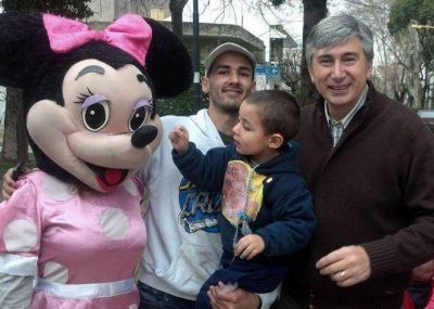Phatouros se focaliza en �Scioli Presidente� y hay dudas sobre su estrategia local