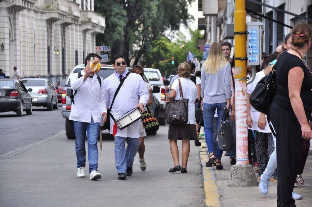 Para Urribarri, nunca se cort� el di�logo con los docentes 