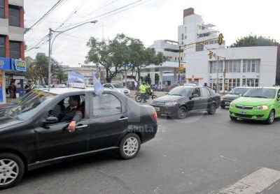 Un grupo de taxistas reclamar�n por seguridad con una nueva marcha