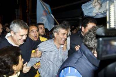 Cano y Amaya se adjudican el triunfo y apuestan al recuento definitivo de votos