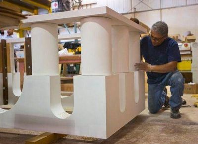 Artesano latino construye altar donde el Papa Francisco celebrar� Misa en Estados Unidos