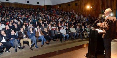 �Cada peso que ustedes van a invertir ser� para hacer la mejor casa�