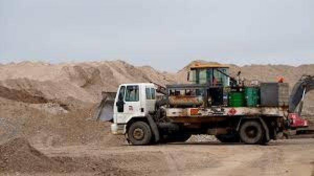 Canteras: �El problema debe ser abordado seriamente poniendo todo en la balanza�