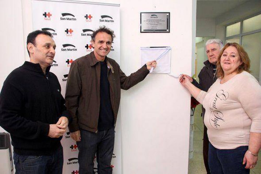 Katopodis inaugur� la ampliaci�n para el Centro de Salud N� 12
