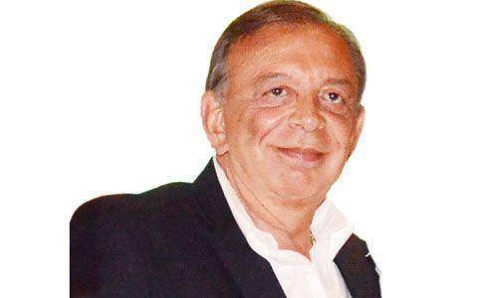 GAN� Z�CCARO Y MOLINA RECONOCI� LA DERROTA