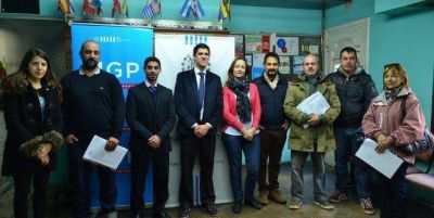 La direcci�n de ONG Municipal reconoci� a nuevas organizaciones civiles