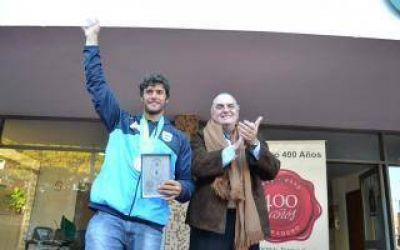 Baradero: Carossi felicit� a Gonzalo Carreras por su clasificaci�n a los Juegos Ol�mpicos
