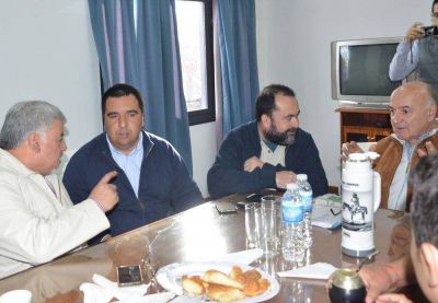 El PJ se encolumna detr�s de la candidatura de Ra�l Ortiz