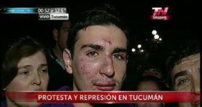La polic�a reprimi� en la plaza Independencia a quienes reclamaban elecciones transparentes