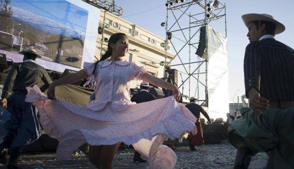 Catamarca celebra su Autonom�a con un gran festejo