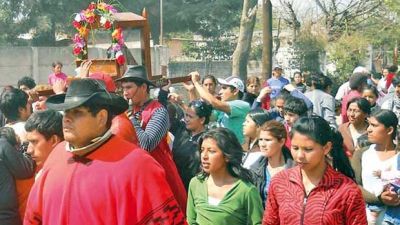 Miles de devotos de San Gil arribar�n a la parroquia de Lourdes