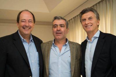 Referentes de la oposici�n se re�nen en Tucum�n para defender transparencia electoral
