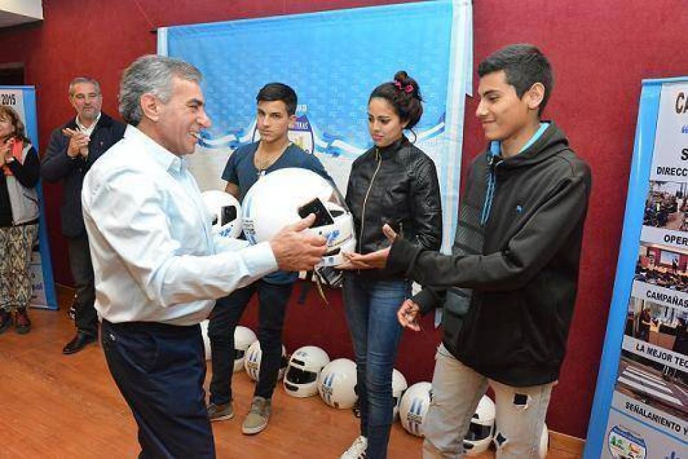 Cariglino llam� a concientizar a los j�venes en materia de educaci�n vial
