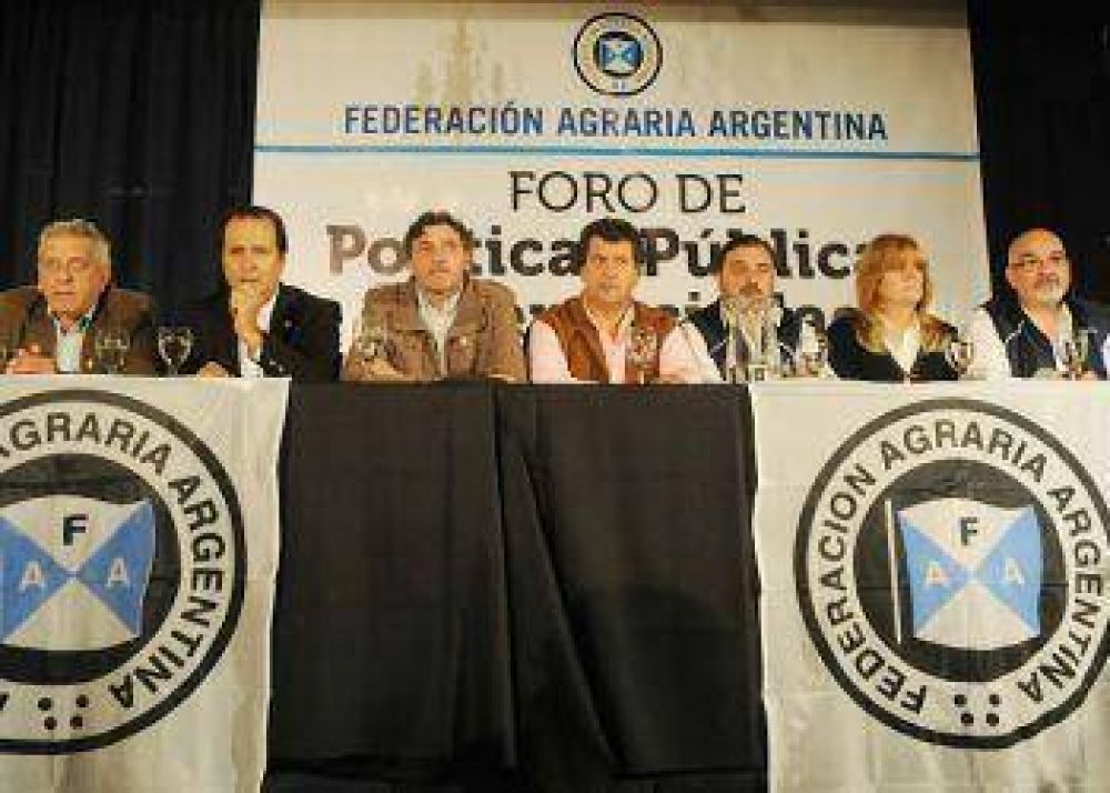 En encuentro con productores, candidatos se diferenciaron en propuestas para el campo