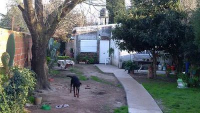 Una mujer asfixi� a su hija con una almohada y luego se suicid�