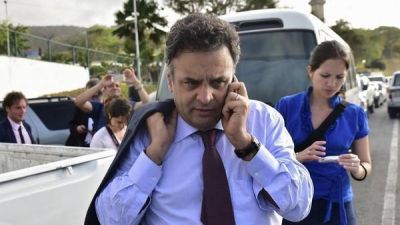 Petrobras: afirman que el l�der opositor A�cio Neves recibi� coimas